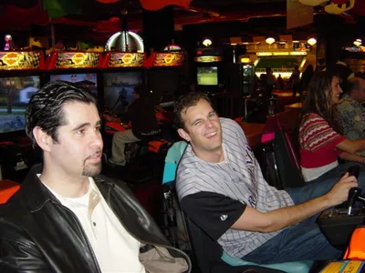 2006-12-02 Dave'n'Busters Party (05).JPG